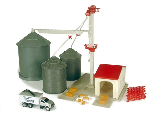 (B&D) 1/64 Ertl Grain Bin Set - Displayed