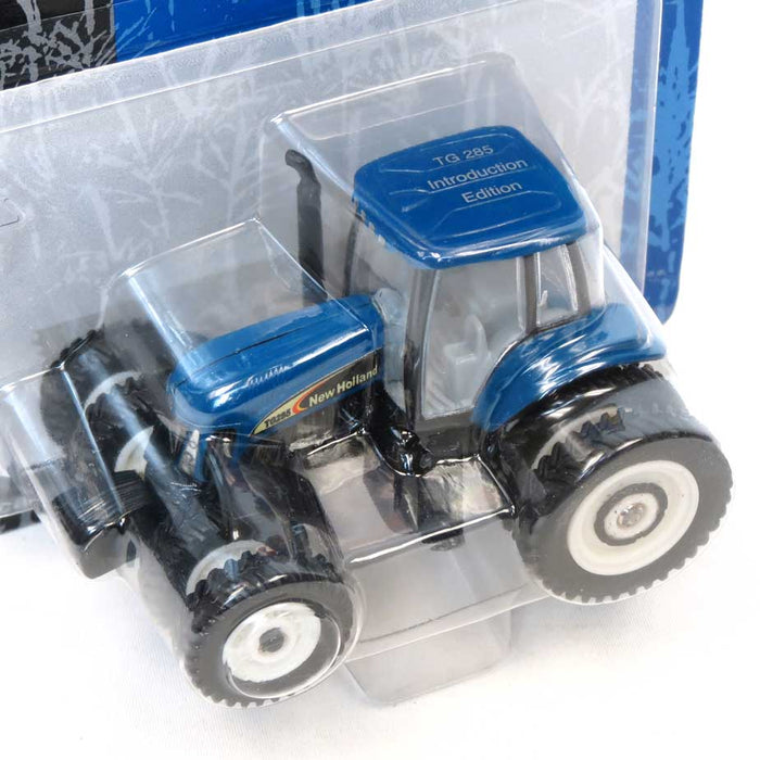 1/64 Limited Intro Edition New Holland TG285 with Front & Rear Duals