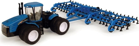 1/64 New Holland TJ530 4WD with Field Cultivator