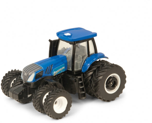 1/64 New Holland T8.390 Tractor with Front & Rear Duals