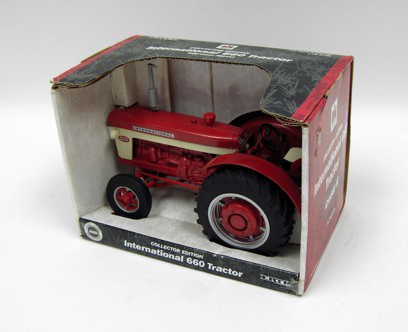 1/16 Collector Edition International 660 Tractor by ERTL