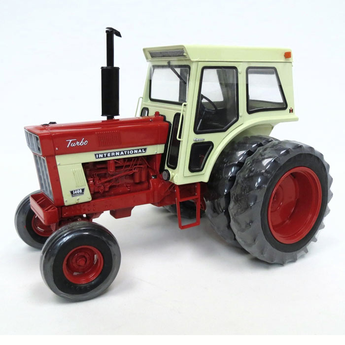 1/16 International Harvester 1466 White Cab with Duals, Precision Series #18 by ERTL