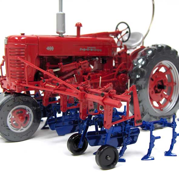 1/16 1954 Farmall 400 Tractor with Cultivators, 50th Anniversary, Precision Series by ERTL