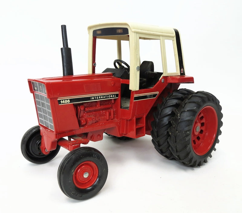 1/16 International Harvester 1486 Tractor with Rear Duals, Red Power Logo by ERTL - LOOSE