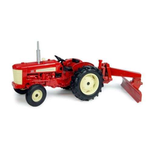 1/16 International 330U with Rear Blade