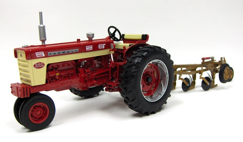 1/16 Farmall 560 Demo with Gold 5-Bottom Plow, 2008 National Farm Toy Museum Edition