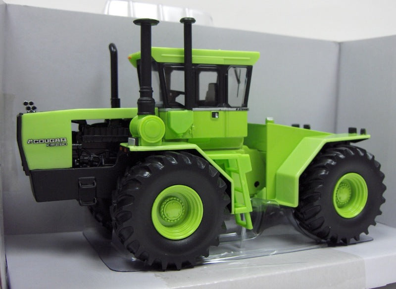 1/32 Prestige Series Steiger 4WD KM-280 IV