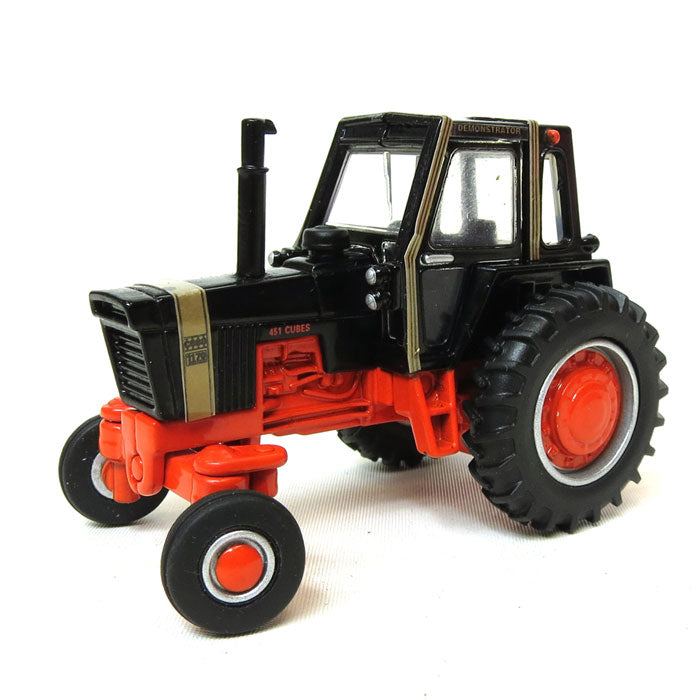 1/64 Case 1170 Black Knight Demonstrator, ERTL Authentics #6