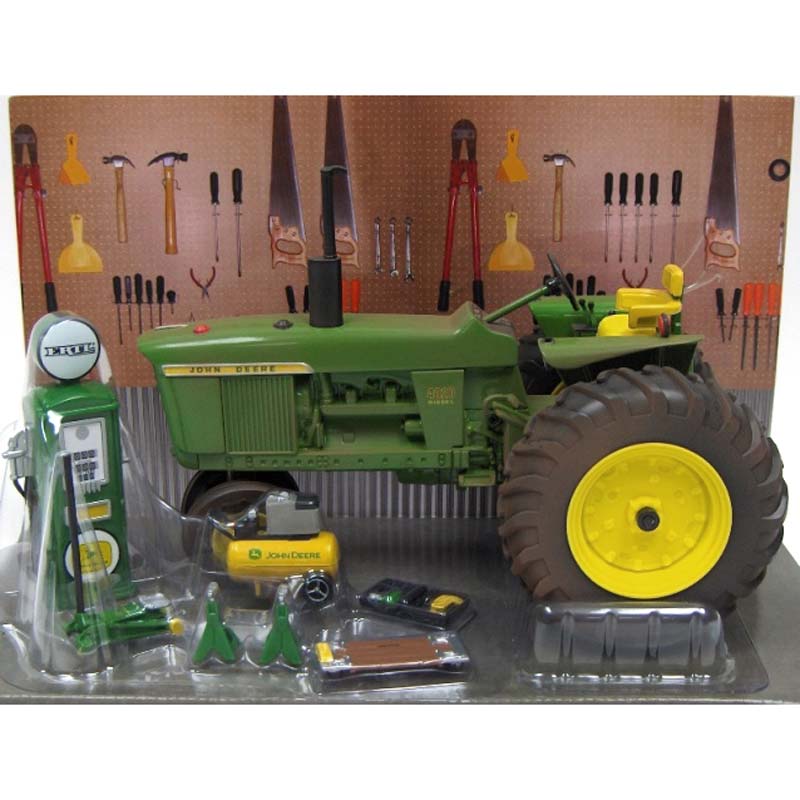 Dusty Version ~ 1/16 John Deere 4020 Tractor Restoration Set by ERTL