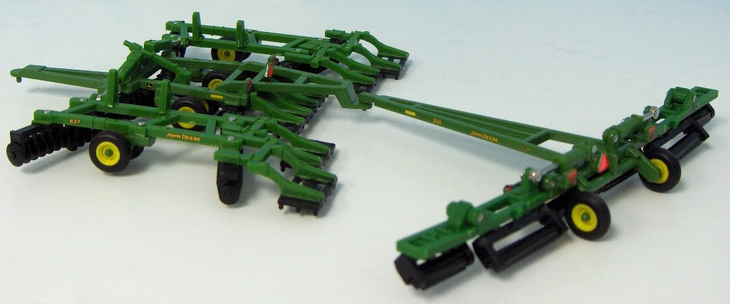 1/64 John Deere 200 Seed Bed Finisher with 637 Disk