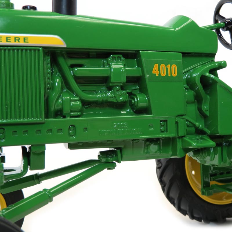 1/16 John Deere 4010 High Crop Tractor by ERTL, 2003 National Farm Toy Museum Series 4 Number 4