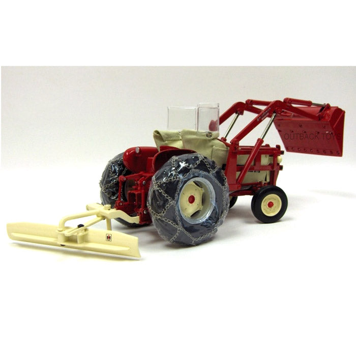 1/16 International 460 with Loader & Tire Chains, 2009 IHCC Red Power Round-Up