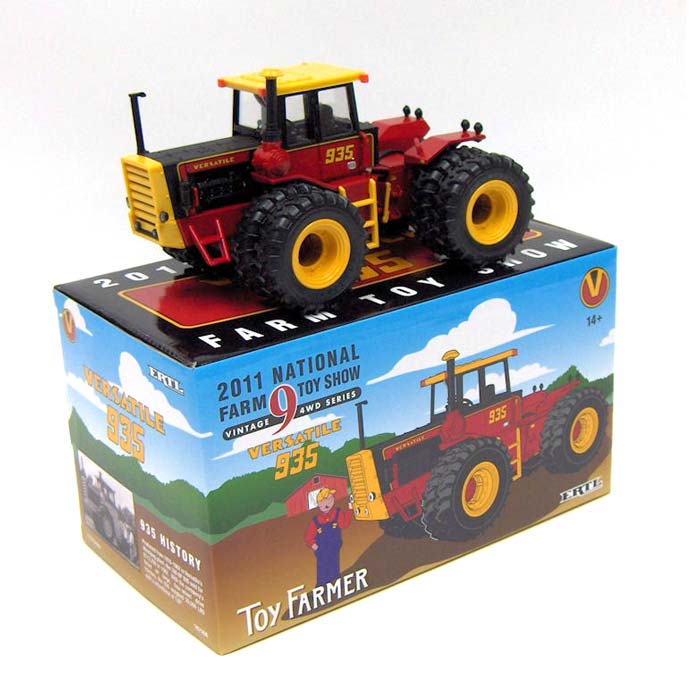 1/32 Versatile 935 Tractor with Duals, 2011 National Farm Toy Show by ERTL