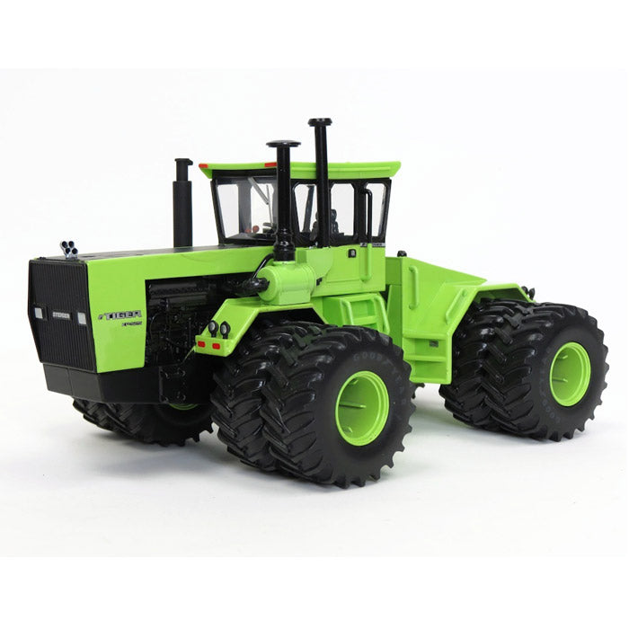 1/32 Steiger KP-525 Tiger IV Tractor with 4WD & Duals, 2012 National Farm Toy Show