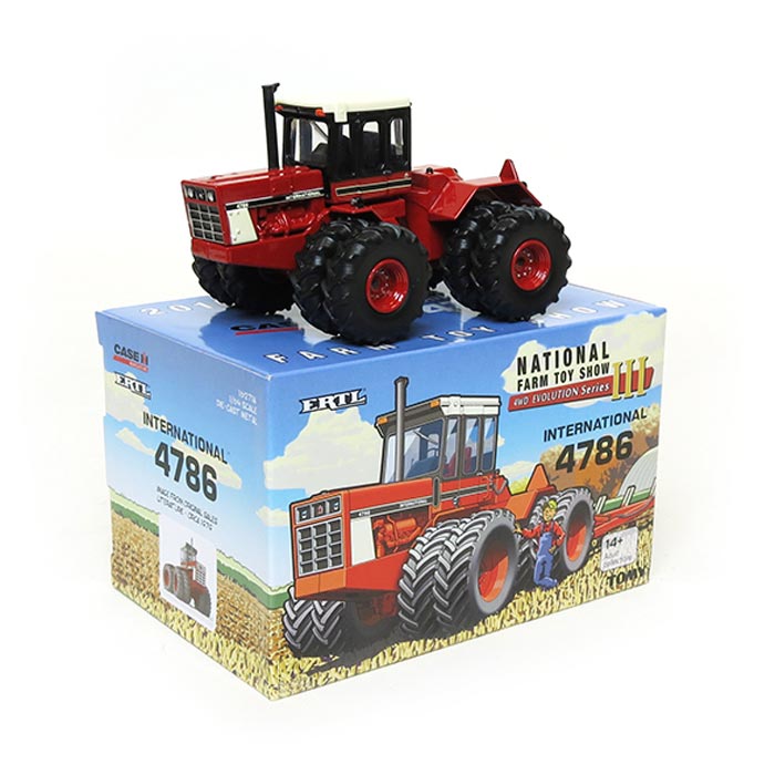 1/64 International Harvester 4786 4-Wheel Drive Tractor by ERTL, 2015 National Farm Toy Show