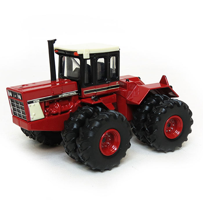 1/64 International Harvester 4786 4-Wheel Drive Tractor by ERTL, 2015 National Farm Toy Show