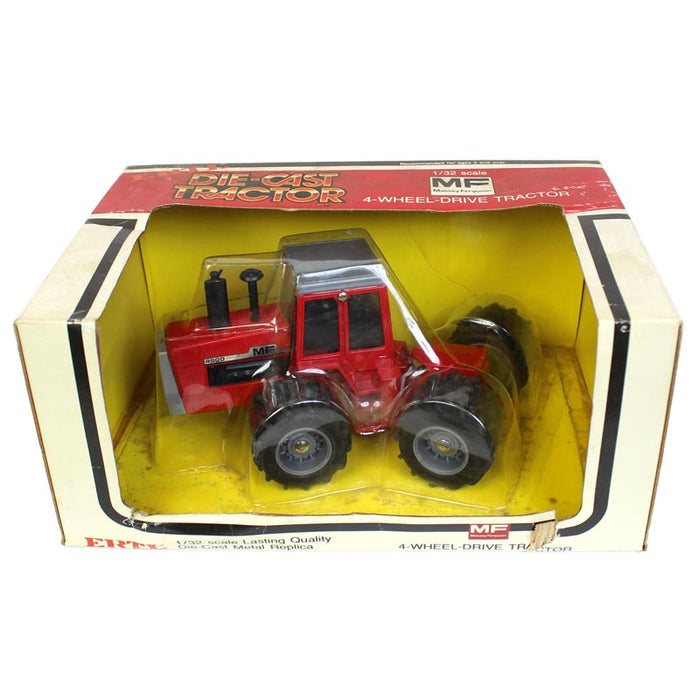 (B&D) 1/32 Massey Ferguson 4900 with duals - Box Wear, Displayed