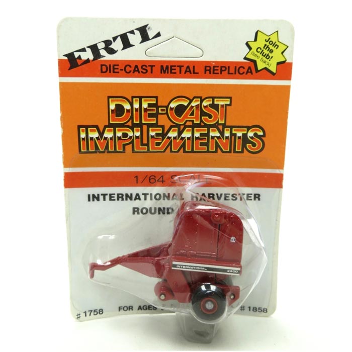 1/64 International Harvester 2400 Round Baler