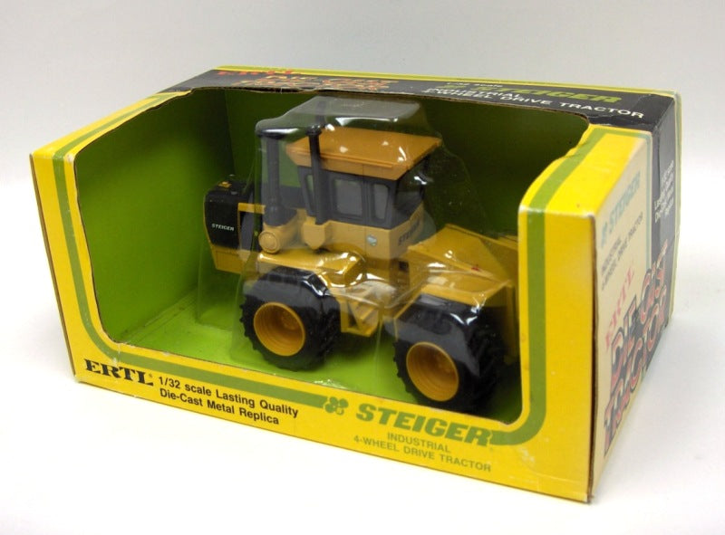 1/32 Steiger 4WD Industrial Die-cast Tractor by ERTL