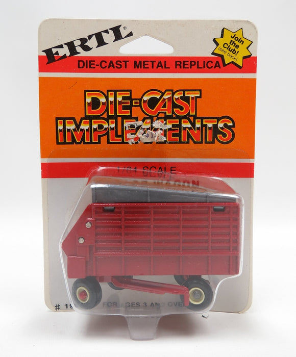 1/64 Red Die-cast Forage Wagon with White Rims