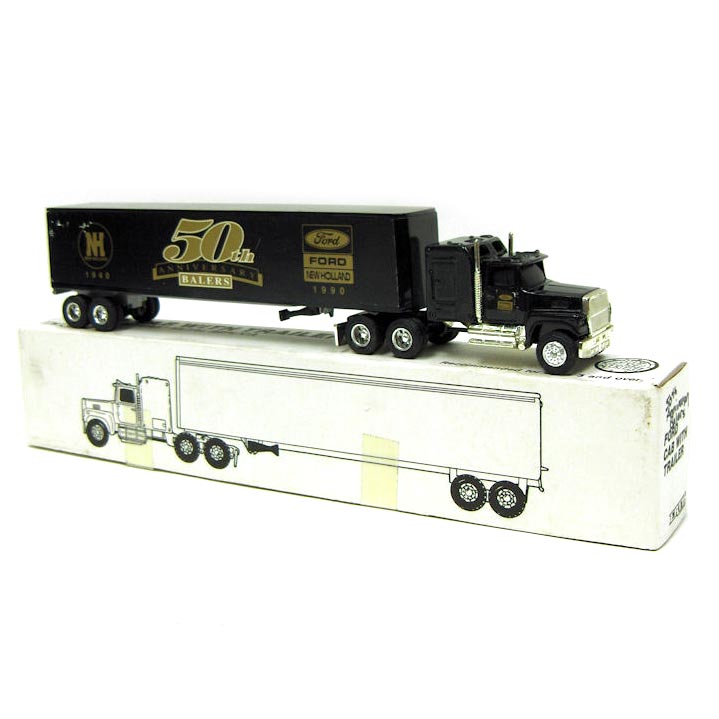 1/64 Ford 9000 Truck with 50th Anniversary Ford/New Holland Logo