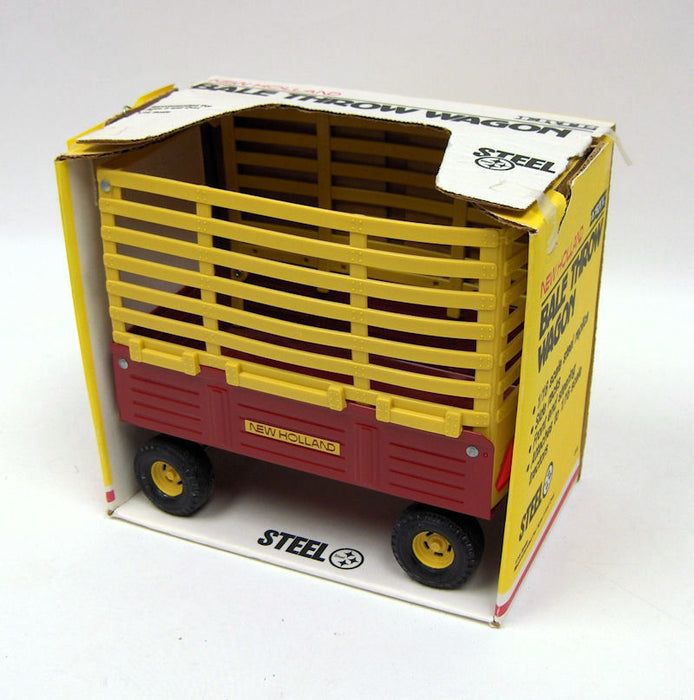 1/16 New Holland Bale Throw Wagon by ERTL