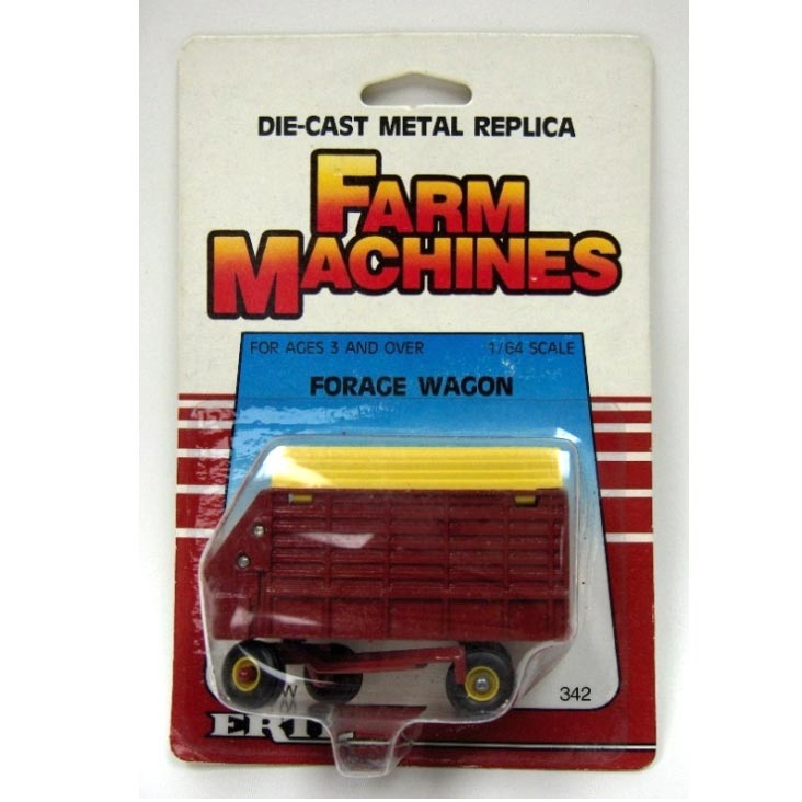 1/64 New Holland Forage Wagon