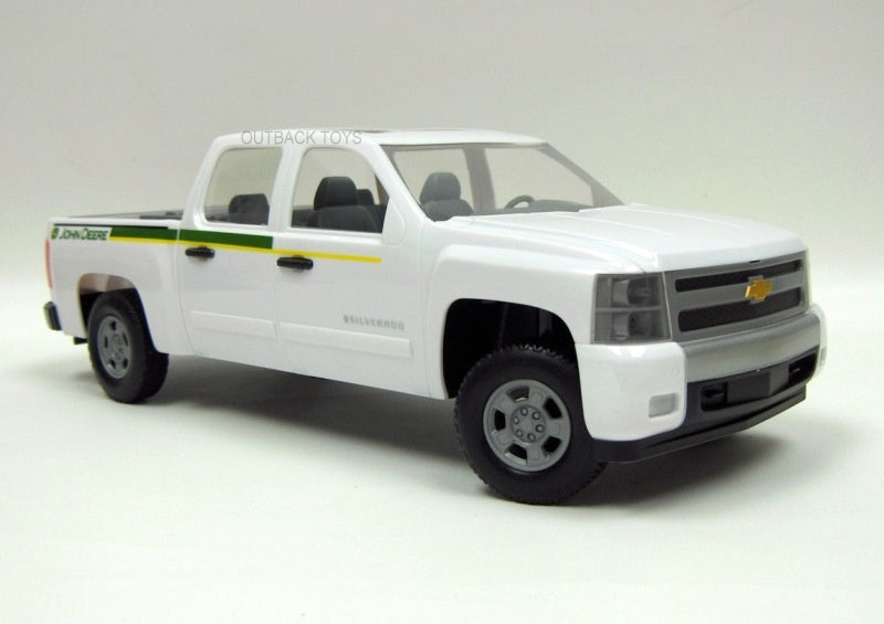 1/16 ERTL Big Farm John Deere Dealer Chevy Pickup with Lights and Sounds