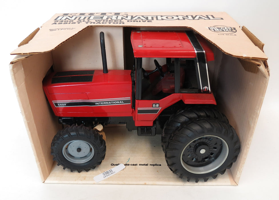 1/16 International 5488 Cab with Duals & MFD