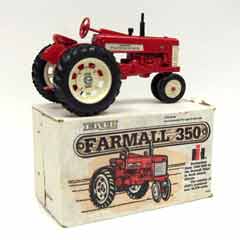 1/16 IH Farmall 350 Tractor with Narrow Front by ERTL,  1986 Special Edition