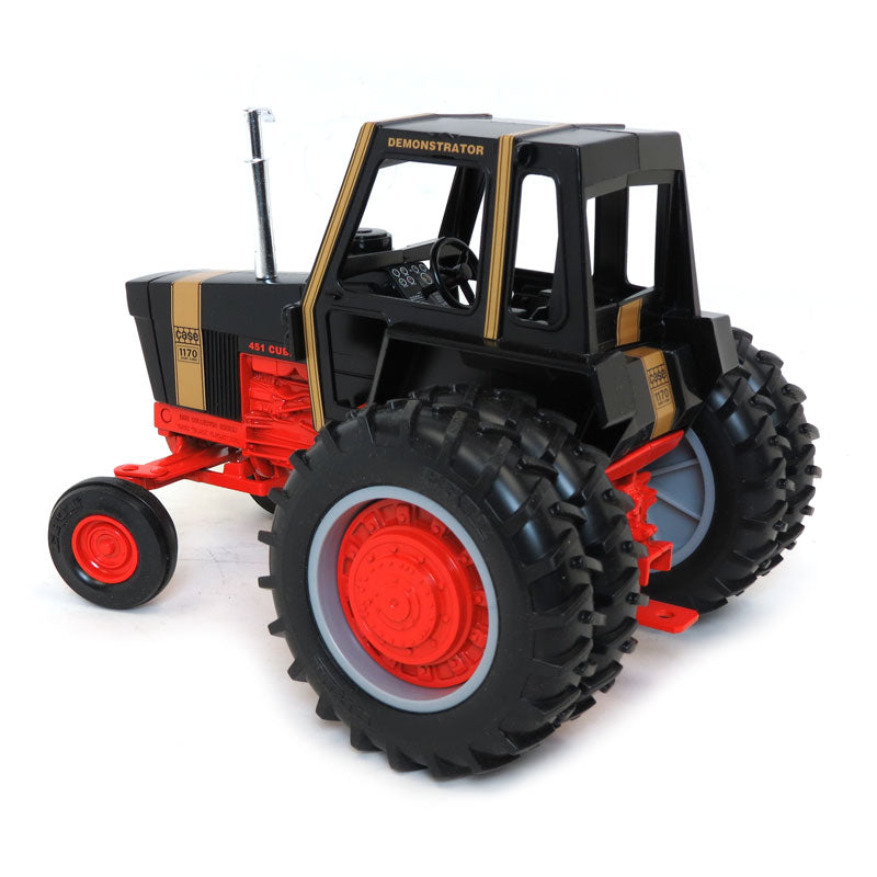 1/16 Case 1170 Black Knight with Duals, Collectors Edition by ERTL
