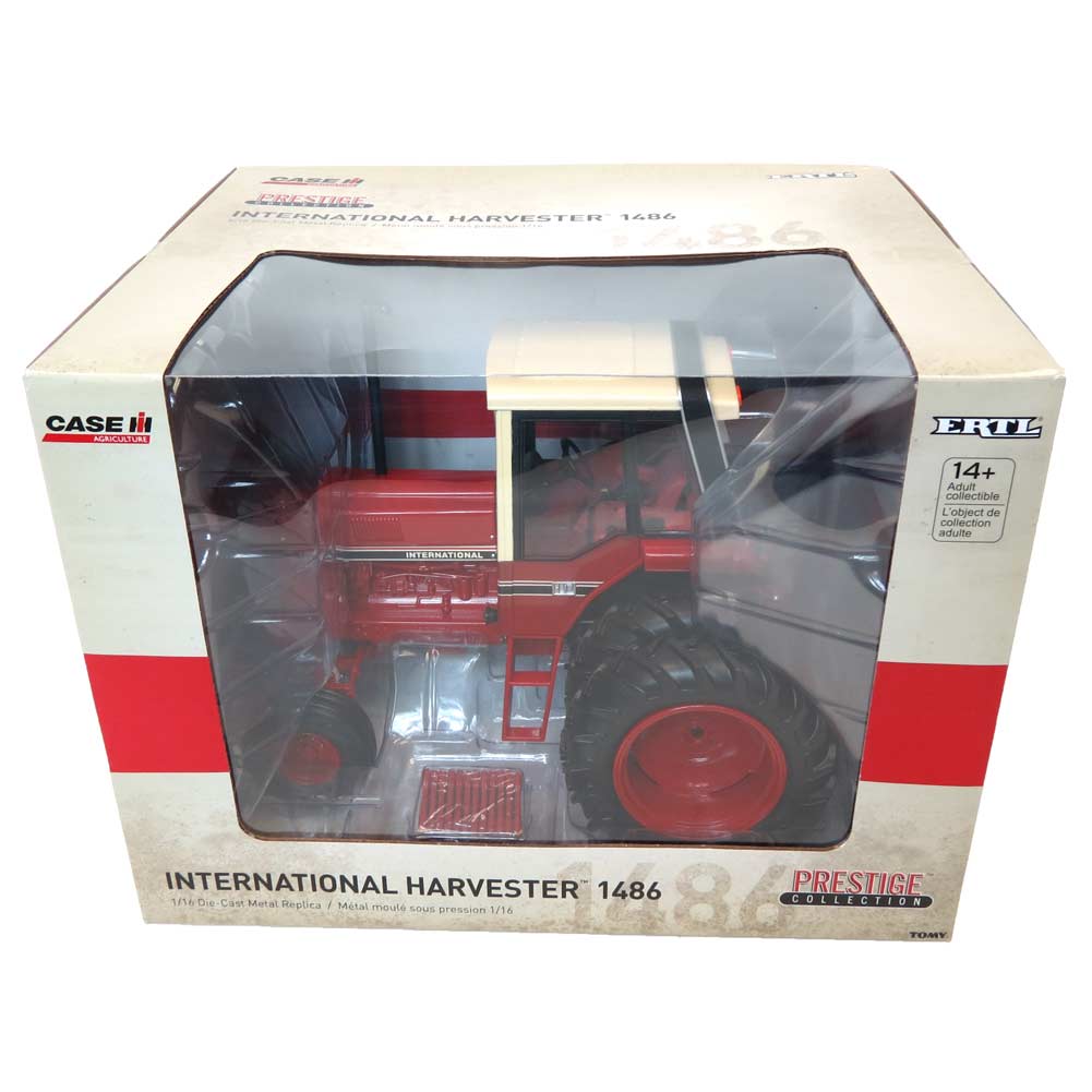 1/16 International Harvester 1486 Tri-Stripe Tractor with Duals