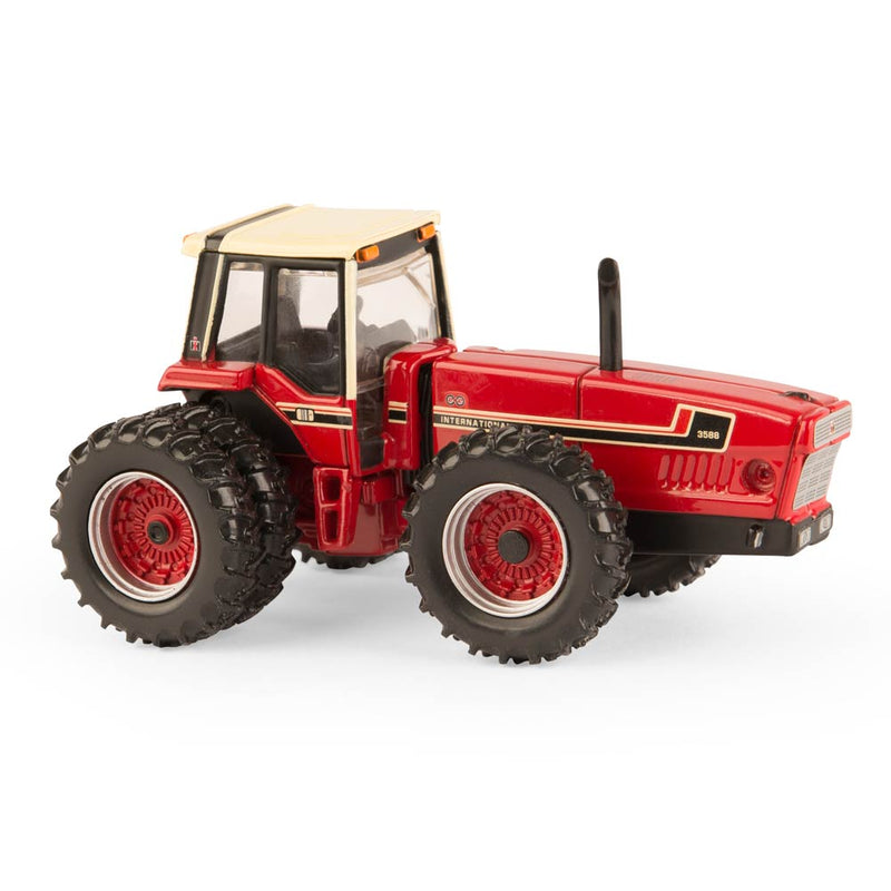 1/64 International Harvester 2+2 3588 with Duals by ERTL, 2016 National Farm Toy Museum