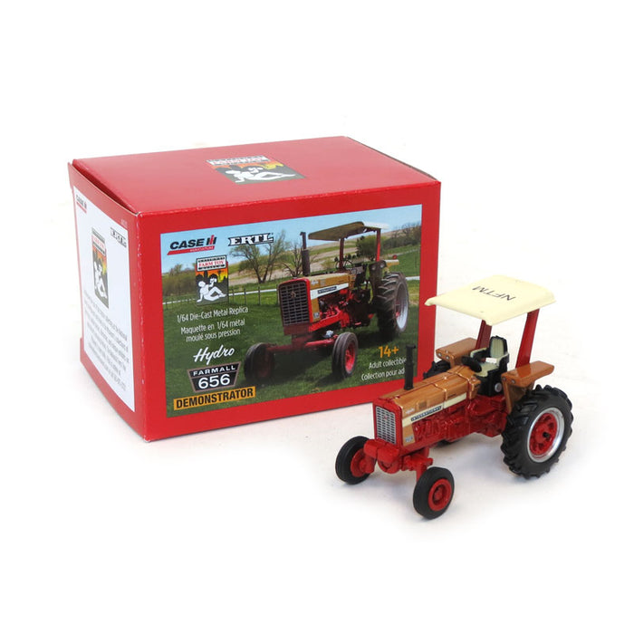 1/64 International 656 Gold Demo Wide Front, 2017 National Farm Toy Museum