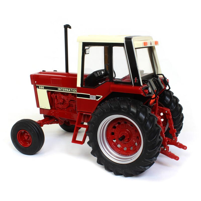 1/16 International 886 with Cab, 2018 National Farm Toy Show