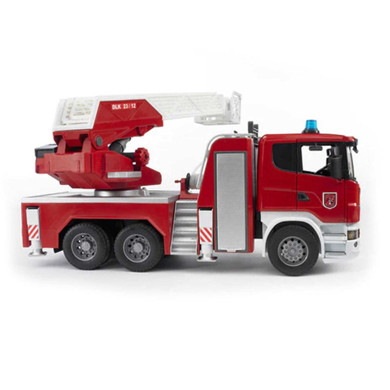 (B&D) 1/16 Scania Super 560R Fire Engine with Extendable Ladder, Water Pump and Lights & Sounds by Bruder - Damaged Item
