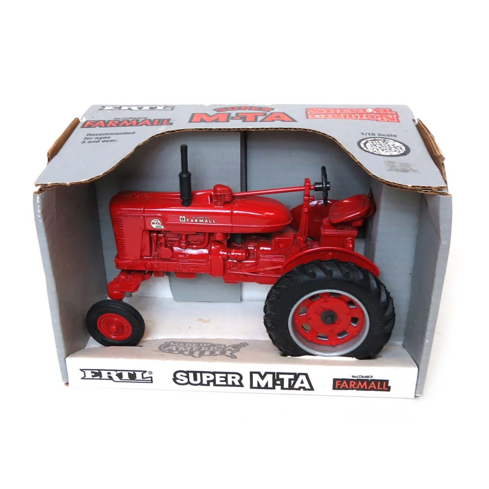 1/16 Collector Edition IH Farmall Super MTA Tractor by ERTL