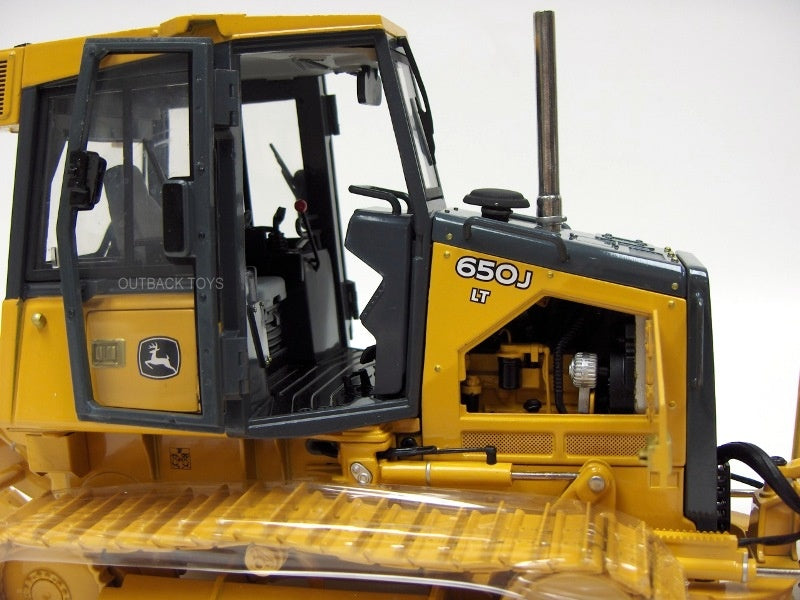 1/16 John Deere 650J Dozer, ERTL Precision Construction Series #3