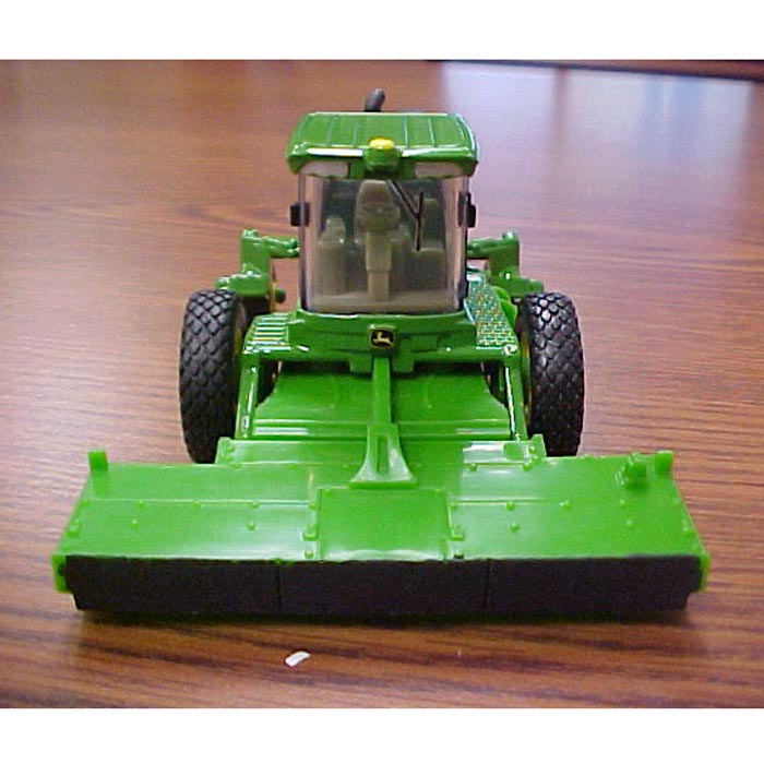 1/64 John Deere R450 Self Propelled Windrower by ERTL
