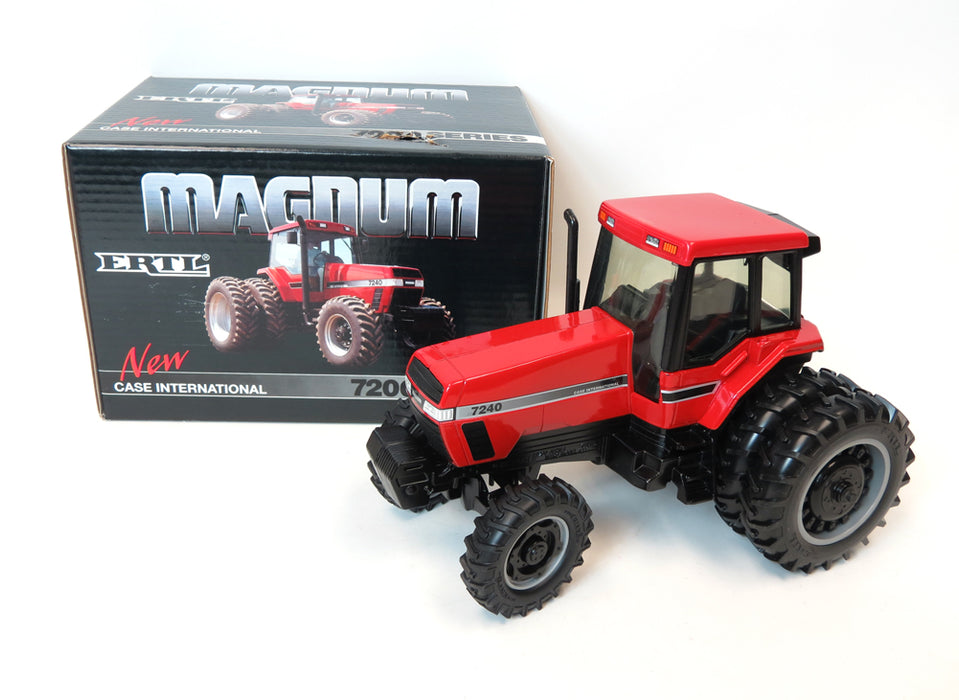 1/16 Case IH 7240 Magnum with Duals, 7200 Series Dealer Intro Edition 1993