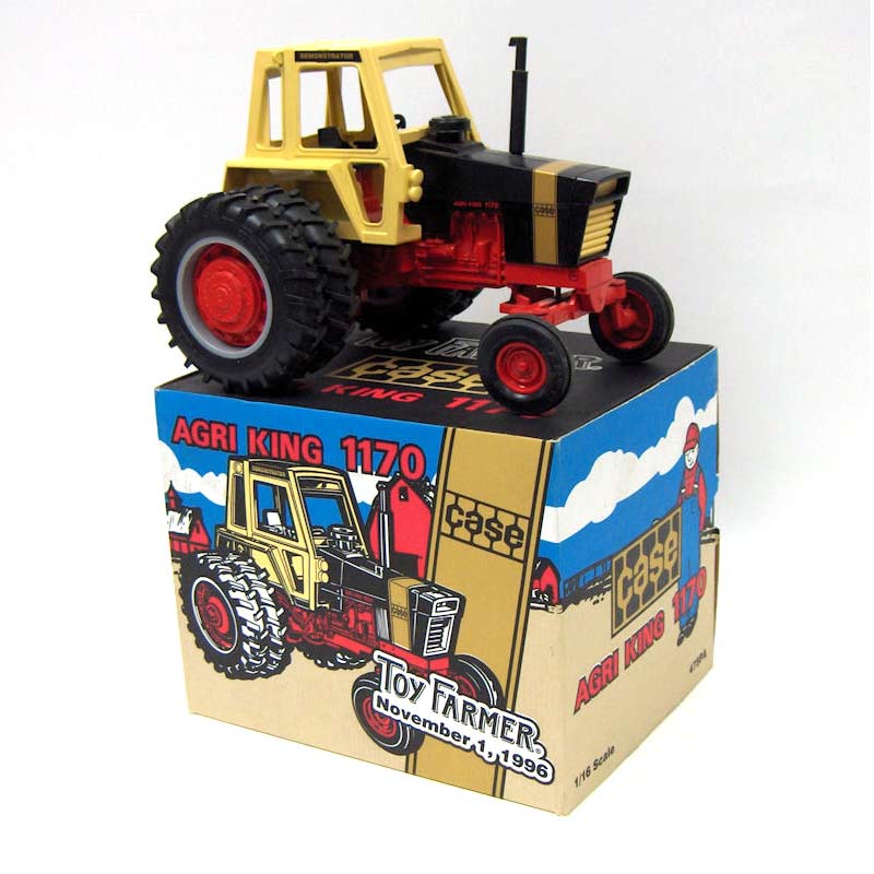 1/16 Case 1170 Golden Demonstrator Tractor, National Farm Toy Show November 1996