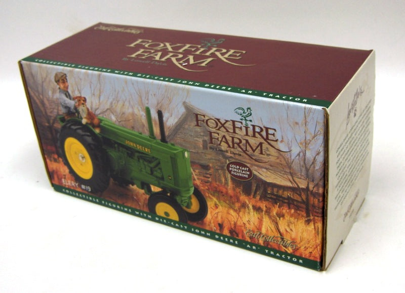 1/16 John Deere AR Foxfire Collection with Elery & Dog #19 by Lowell Davis