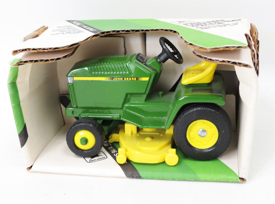 1/16 John Deere Lawn & Garden Tractor