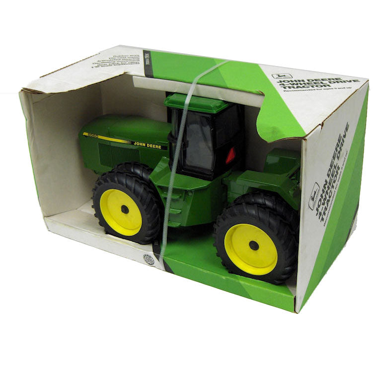 1/16 John Deere 8560 Articulating Tractor with Duals, Made in the USA by ERTL