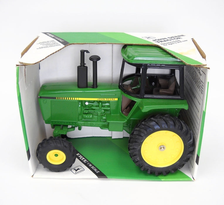 1/16 John Deere (4255) Tractor with MFD (No Model Designation)