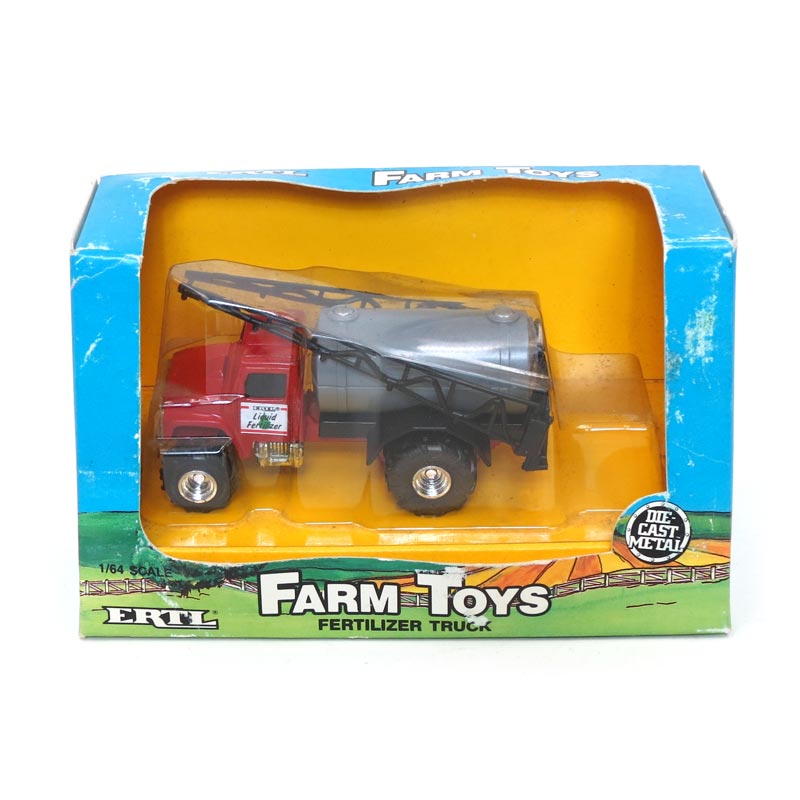 1/64 Red ERTL Truck with Liquid Fertilizer Sprayer