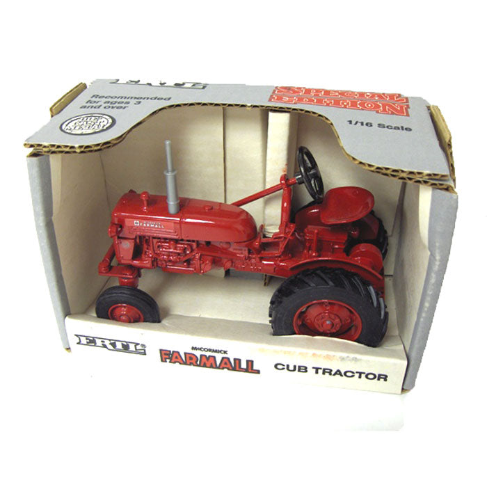 1/16 Special Edition IH Farmall Cub with Early Style Grill & Muffler