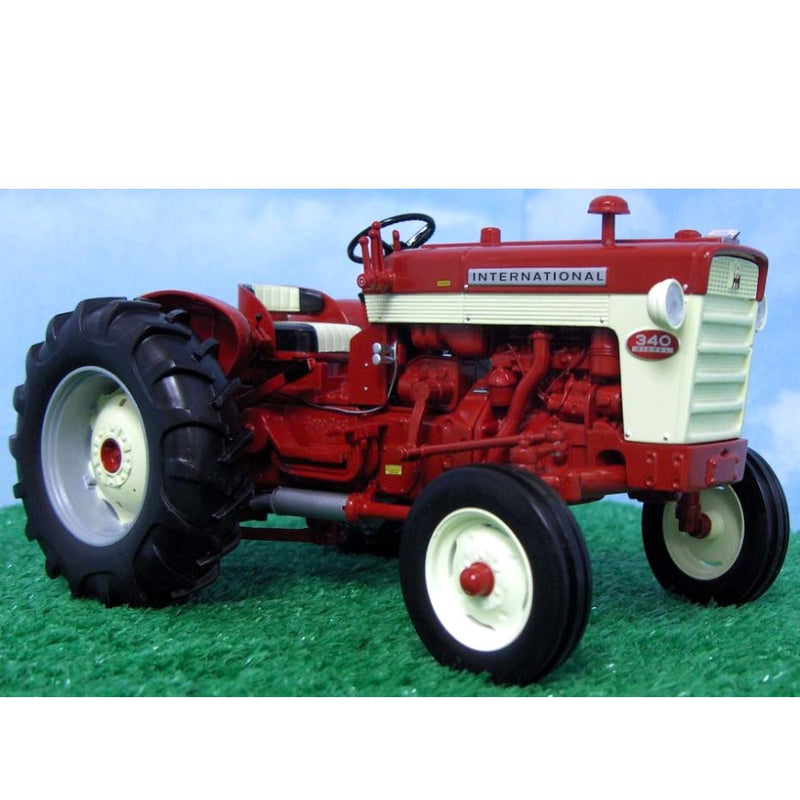1/16 High Detail International 340 Diesel, 2007 Lafayette Farm Toy Show