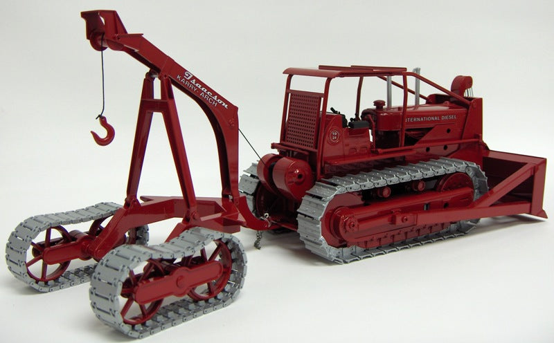 1/25 High Detail International Harvester TD-24 Diesel Crawler with Karry Arch