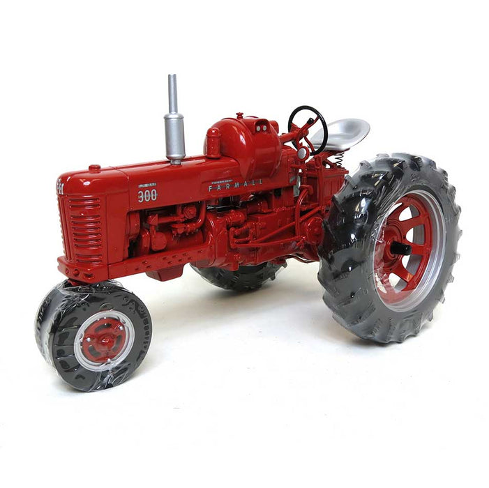 1/16 High Detail IH Farmall 300 LPG Narrow Front